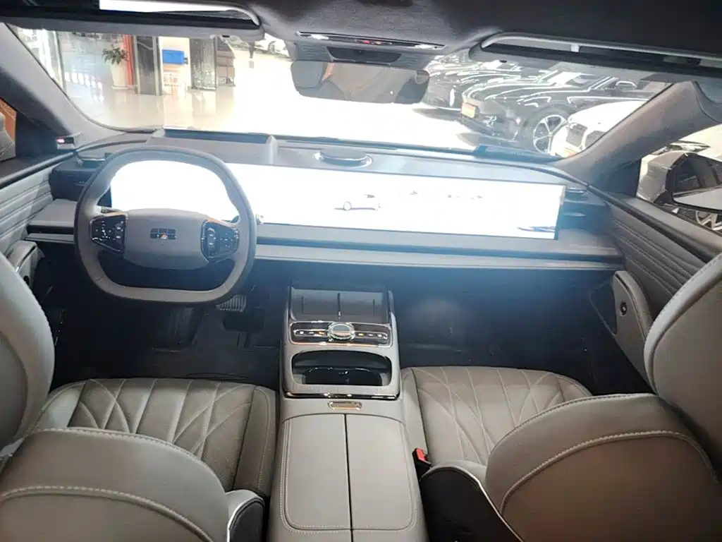 Geely Galaxy Galaxy E8 E8 2025 700km Smart Drive