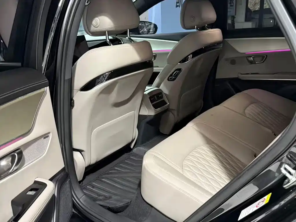 BYD Han — миниатюра 9