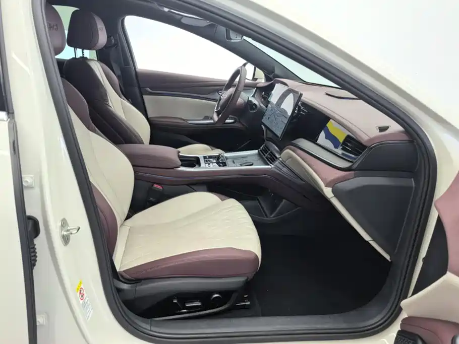 BYD Seal — миниатюра 8