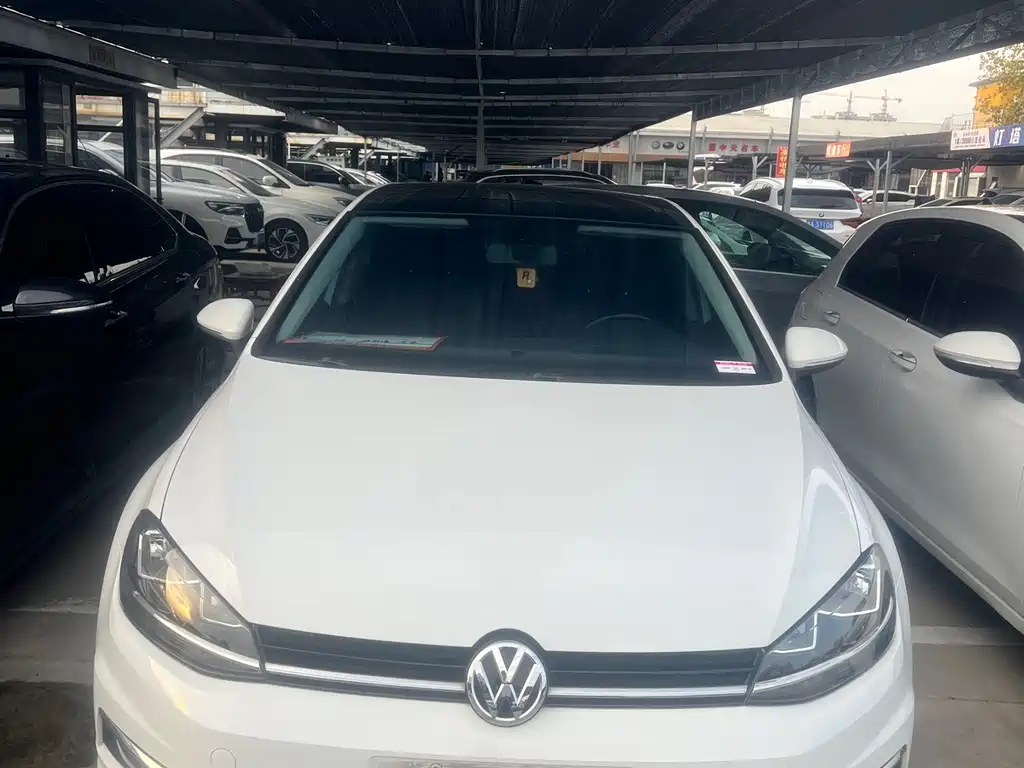 Volkswagen Golf — миниатюра 2