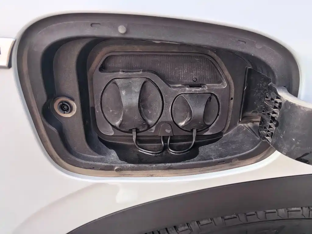 BYD Yuan Plus — миниатюра 12