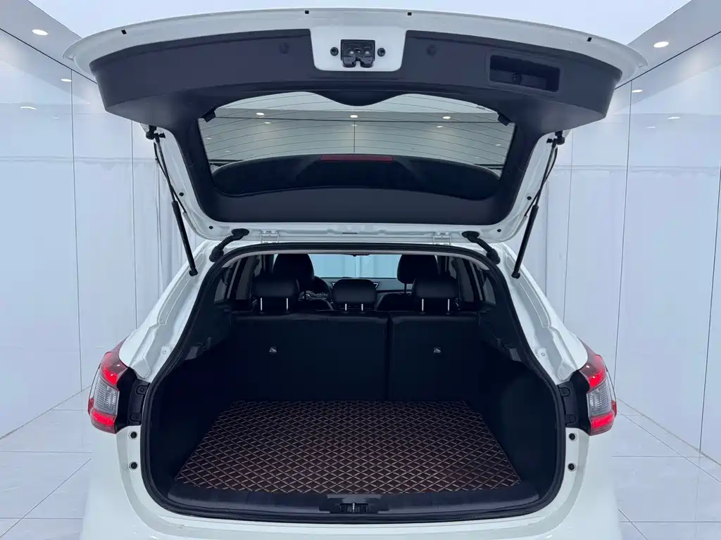 Nissan Qashqai — миниатюра 15
