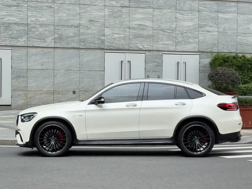 Mercedes-Benz GLC Coupe AMG — миниатюра 14