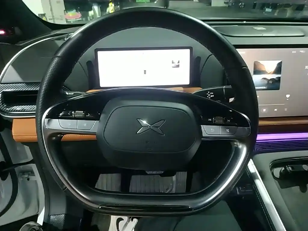 XPeng G9 — миниатюра 11