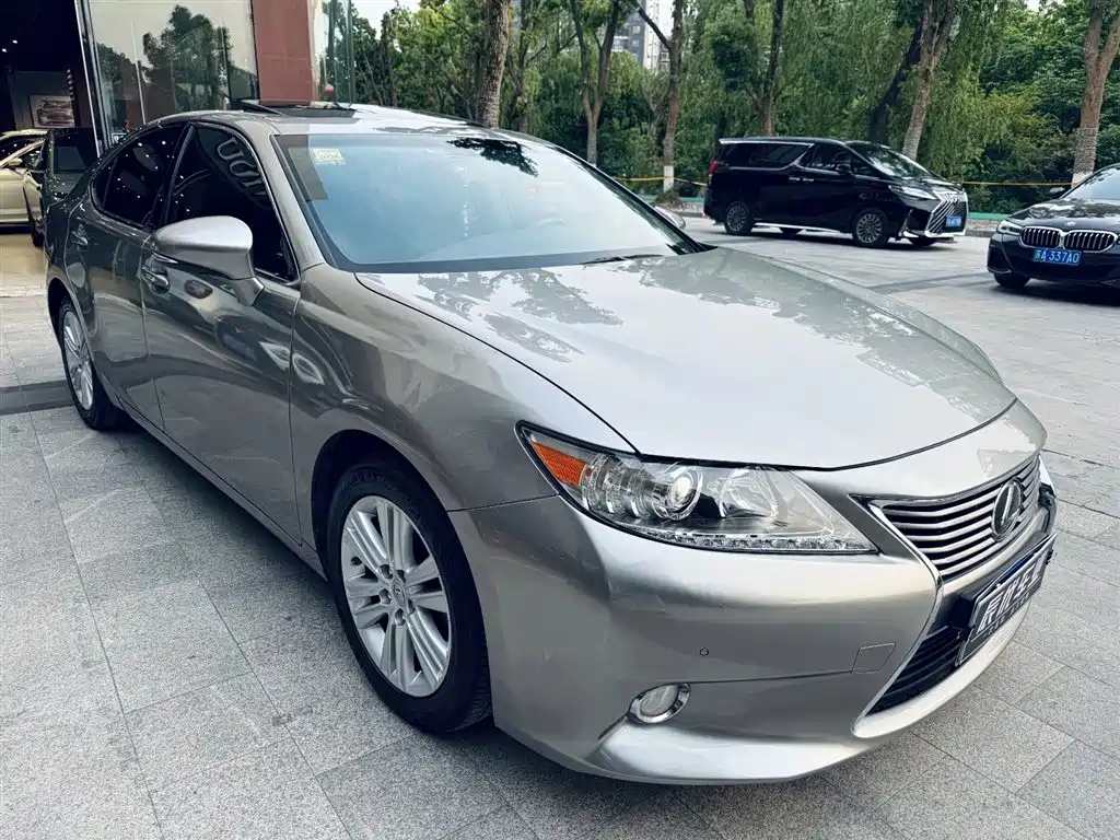Lexus ES 2014 250 Elite