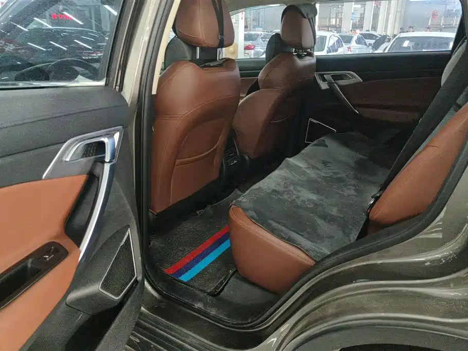 GEELY AUTOMOBILE BOYUE