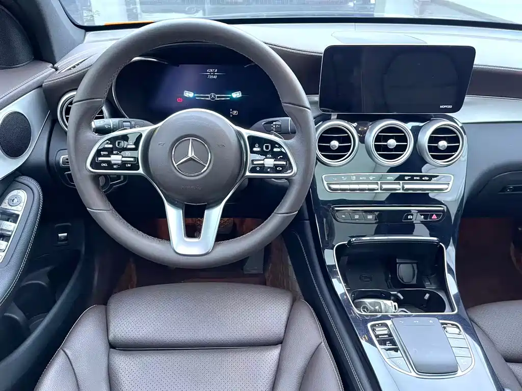 Mercedes-Benz GLC — миниатюра 8