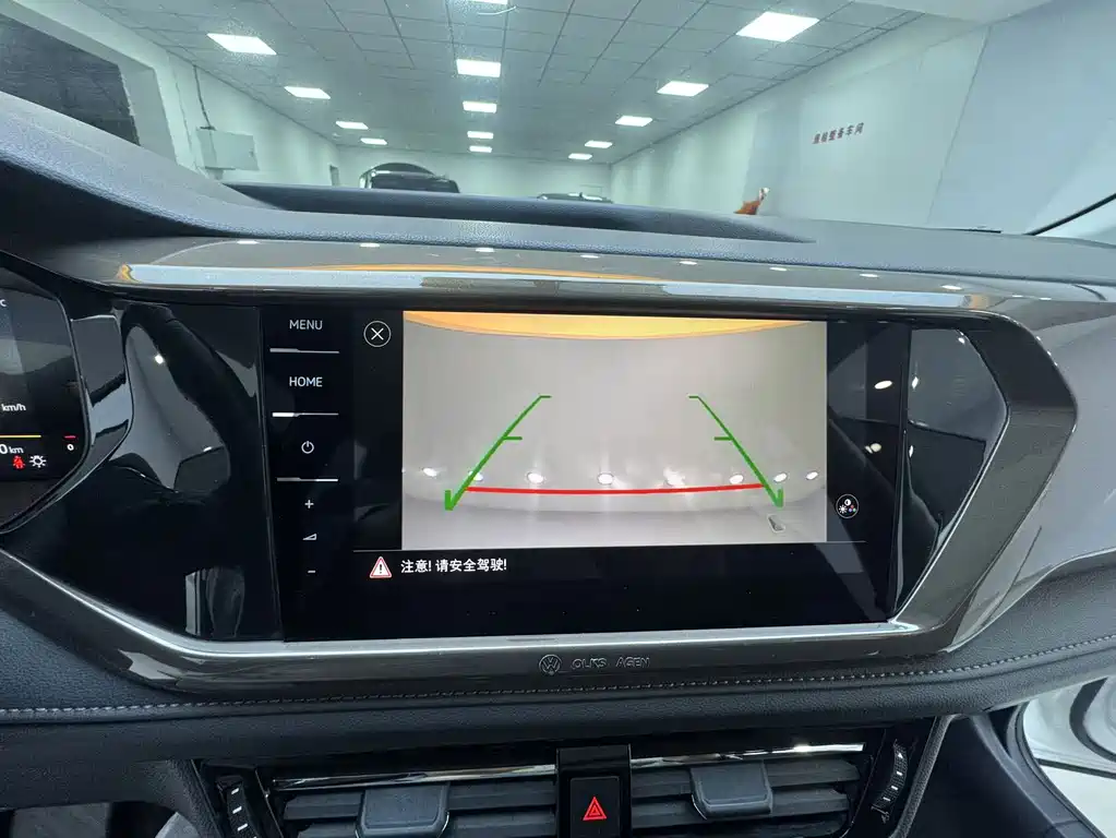 Volkswagen Tharu — миниатюра 18