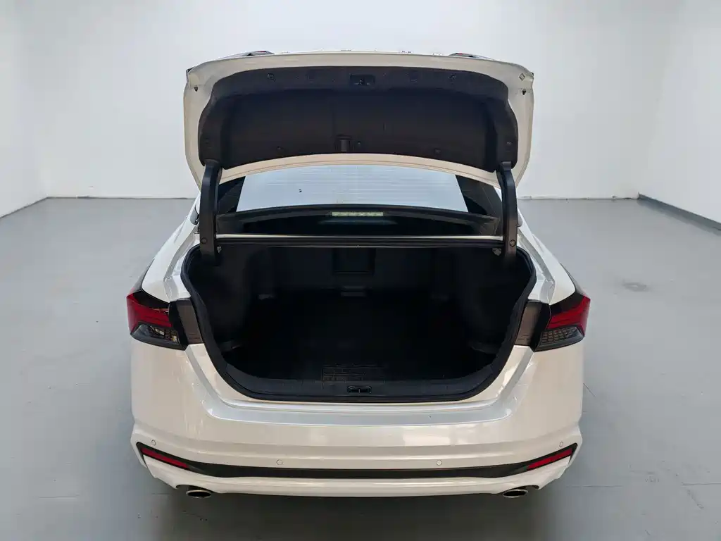 Nissan Teana — миниатюра 8