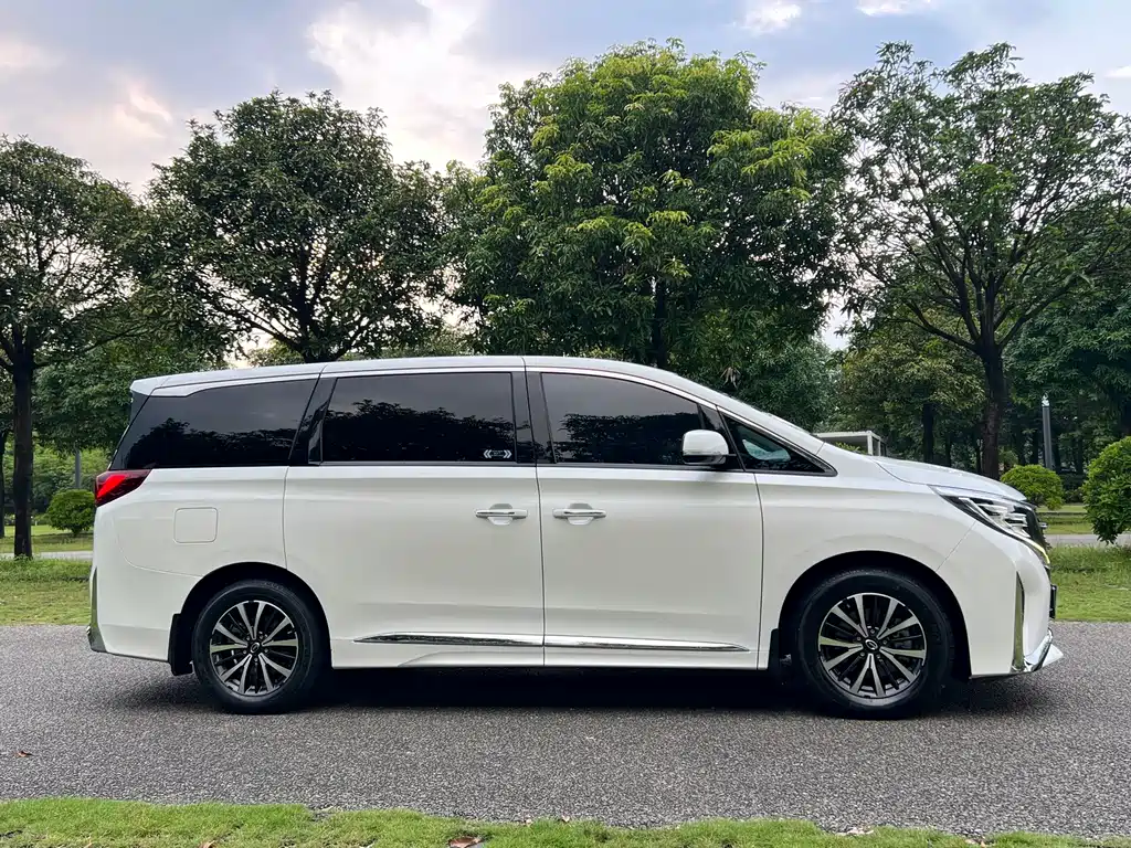 GAC Motor Trumpchi M8 — миниатюра 4
