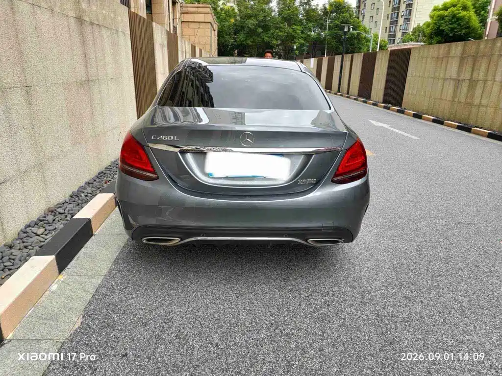 Mercedes-Benz C-Class — миниатюра 5