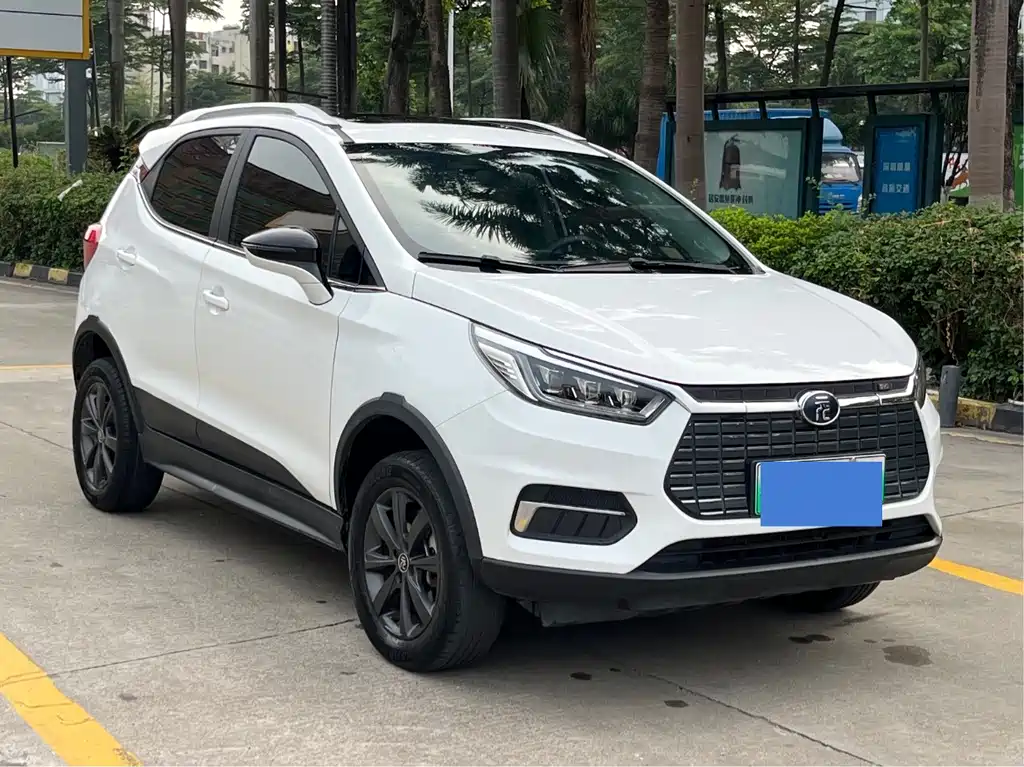 BYD Yuan EV — миниатюра 3