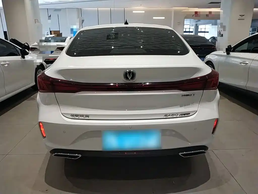 Changan Eado — миниатюра 6