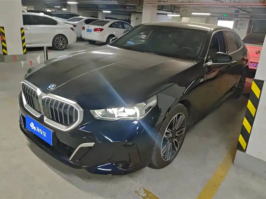 BMW 5 Series 2024