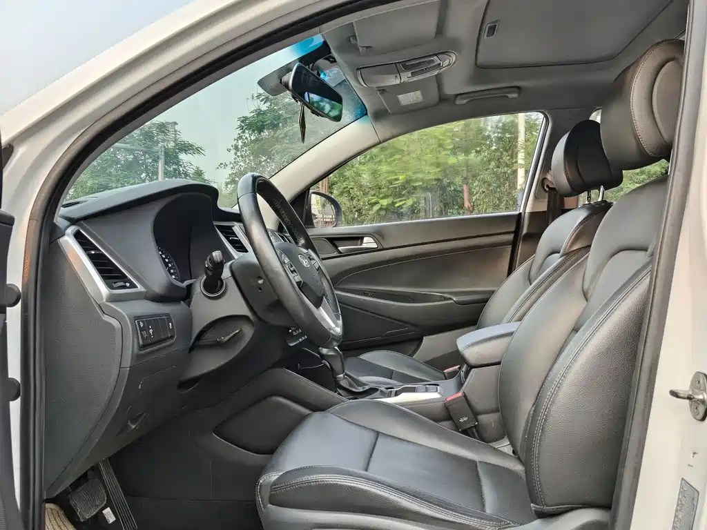 Hyundai Tucson — миниатюра 5