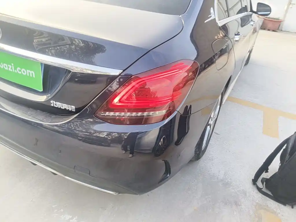 Mercedes-Benz C-Class — миниатюра 8