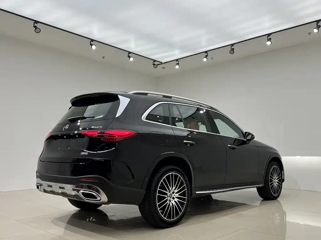 Mercedes-Benz GLC 2025 GLC 300 L 4MATIC Luxury 5 мест