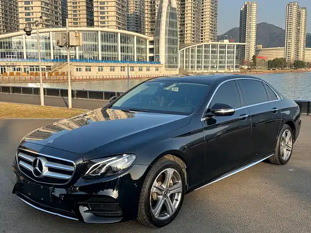 MERCEDES-BENZ E CLASS 2018