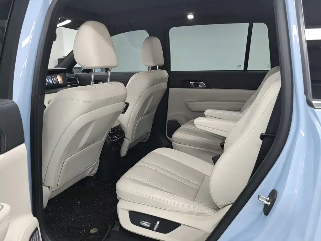 Li Auto Li ONE — миниатюра 6