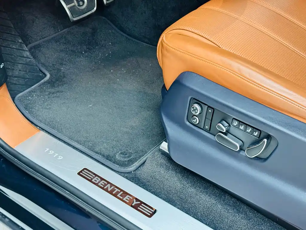Bentley Bentayga — фотографии объявления, Фото 16