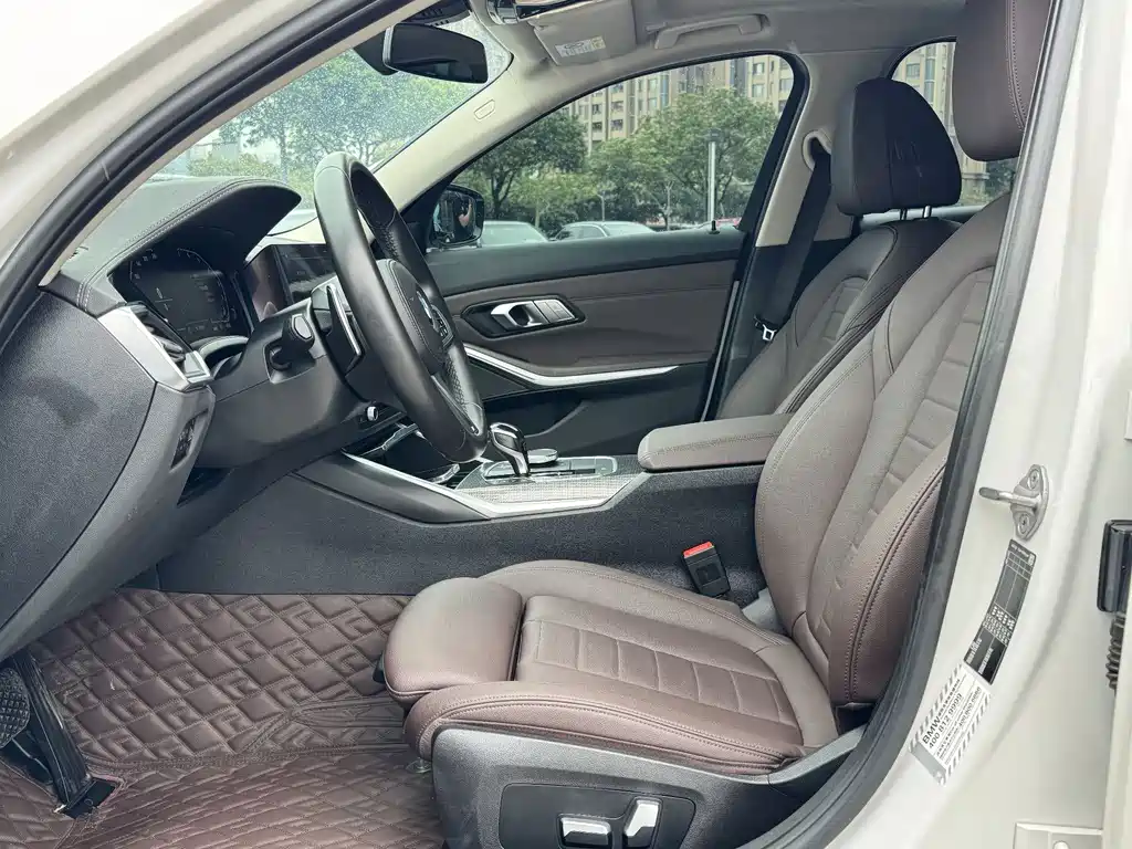 BMW 3 Series — миниатюра 12