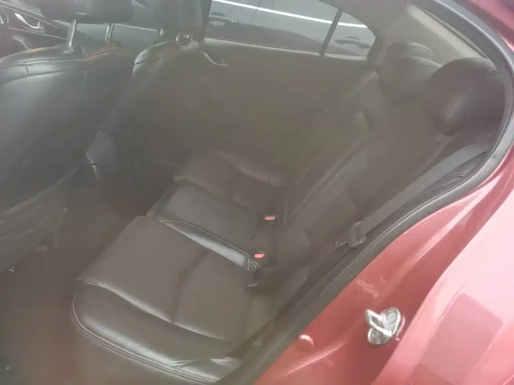 Mazda 3 Axela — миниатюра 17