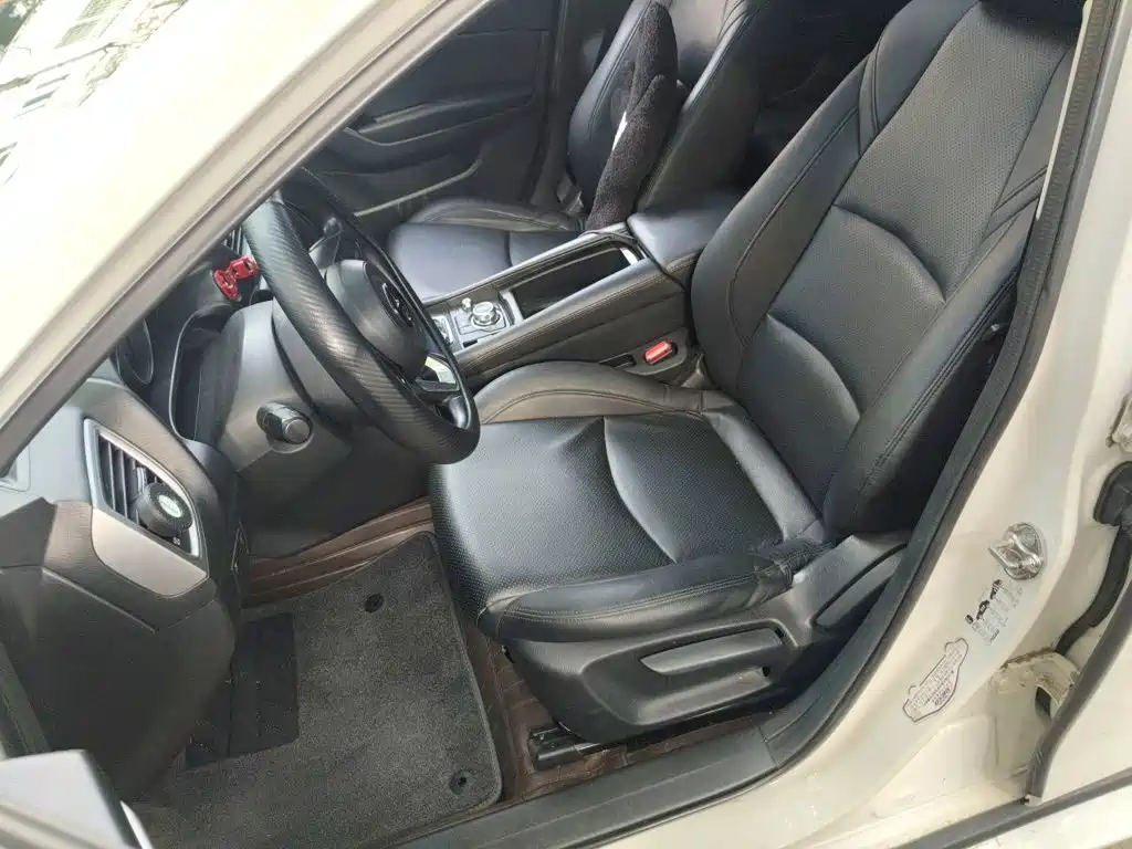 Mazda 3 Axela — миниатюра 16