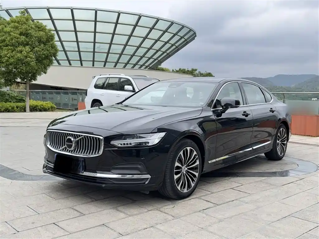 Volvo S90 2024