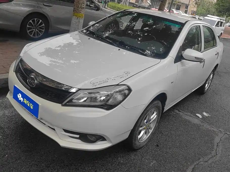 Купить BYD F3