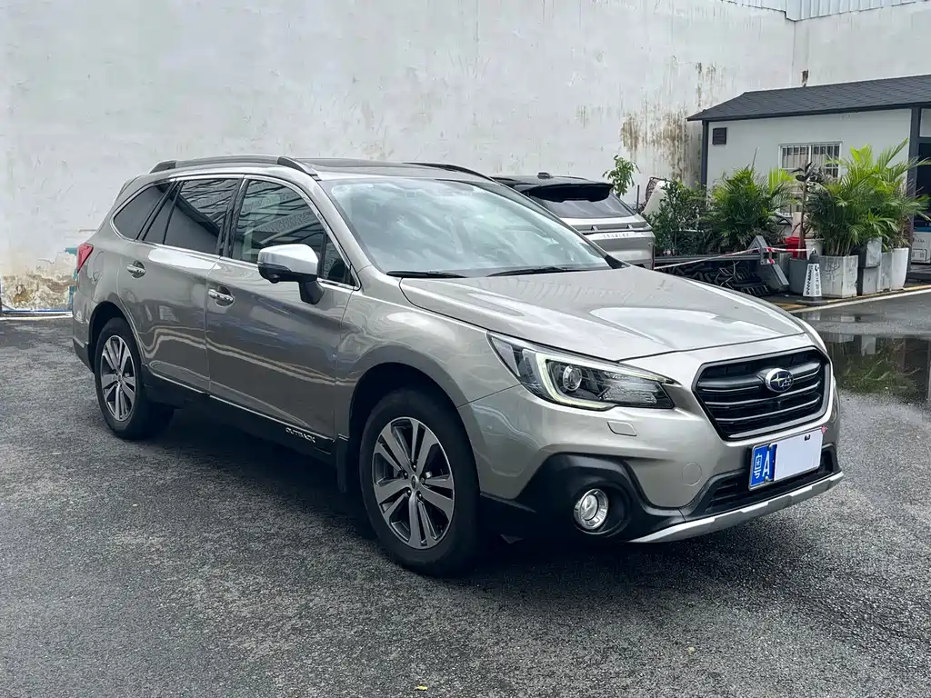 SUBARU OUTBACK