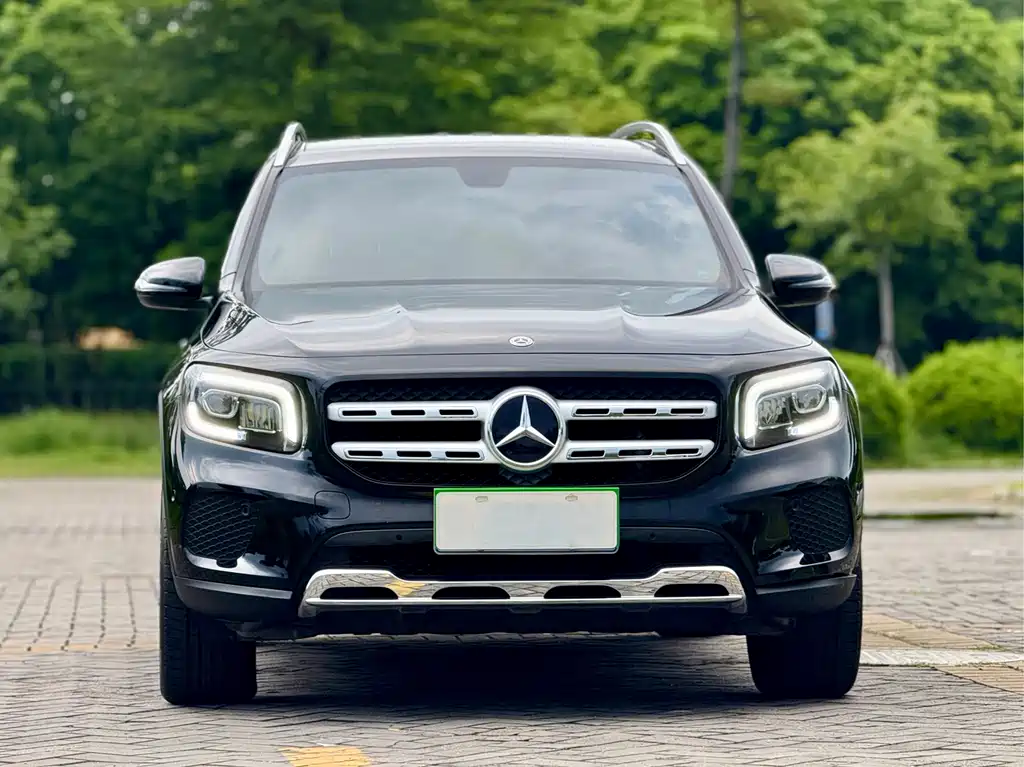 Mercedes-Benz GLB — миниатюра 2