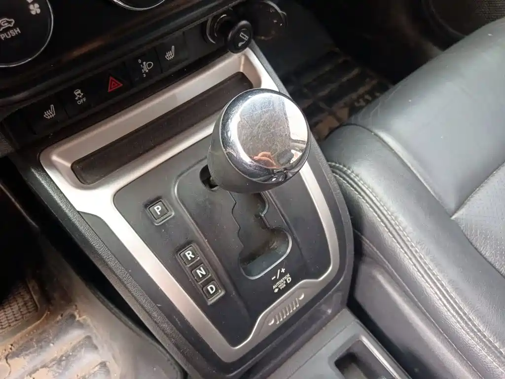 Jeep Compass (Import) — миниатюра 15