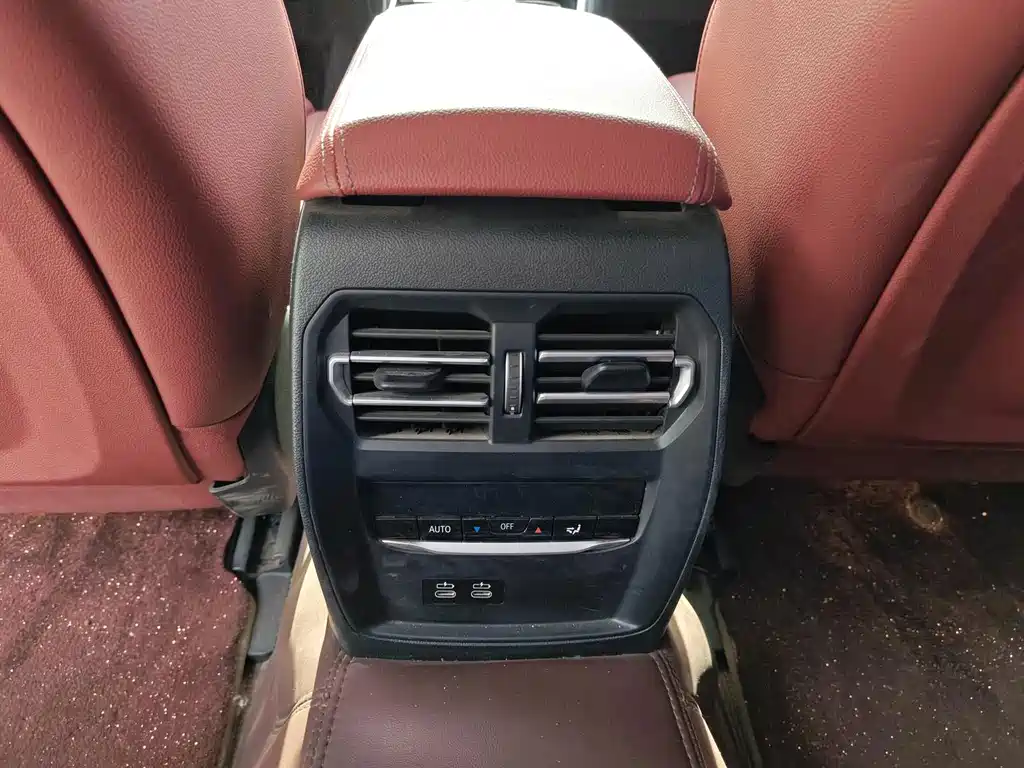 BMW i3 — миниатюра 16
