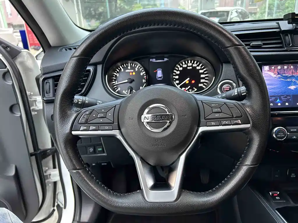 Nissan X-Trail — миниатюра 14