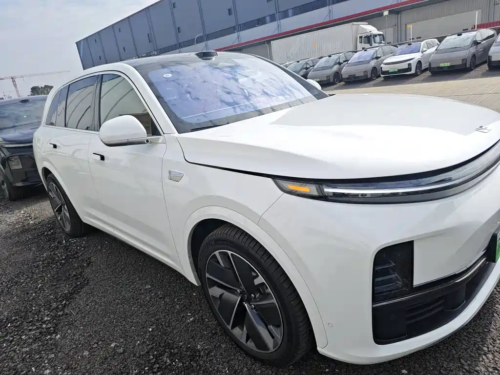 Li Auto IDEAL L7