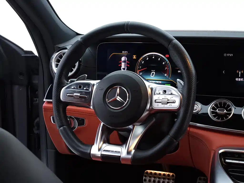 Mercedes-Benz AMG GT — миниатюра 17