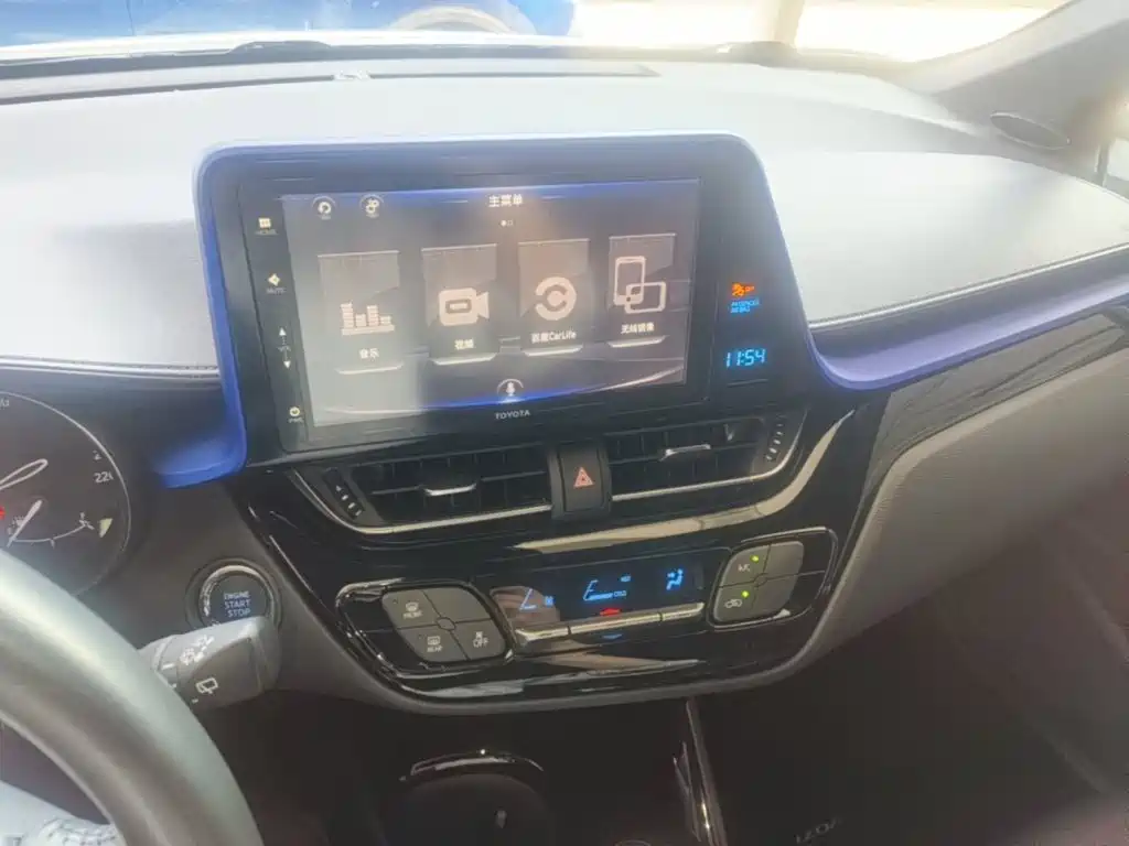 Toyota IZOA — миниатюра 13