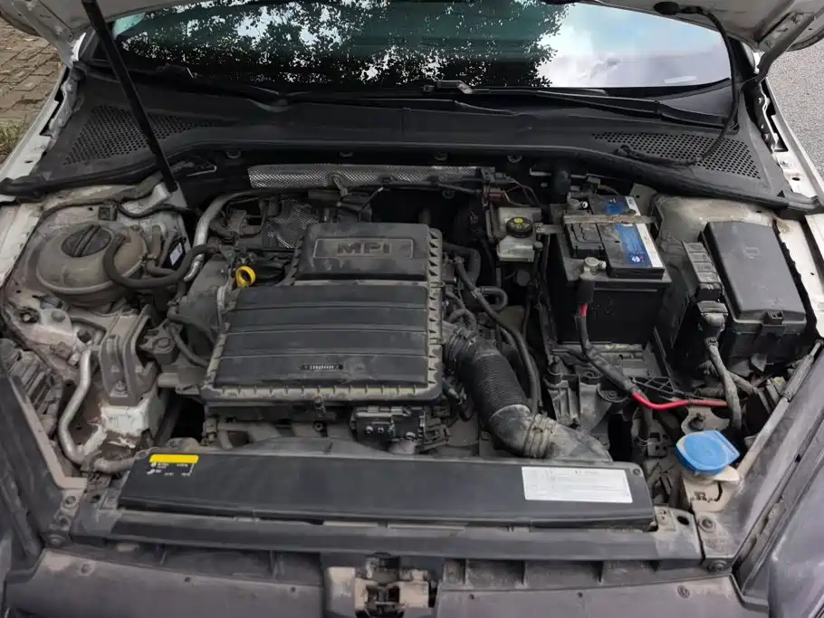Volkswagen Golf — миниатюра 10