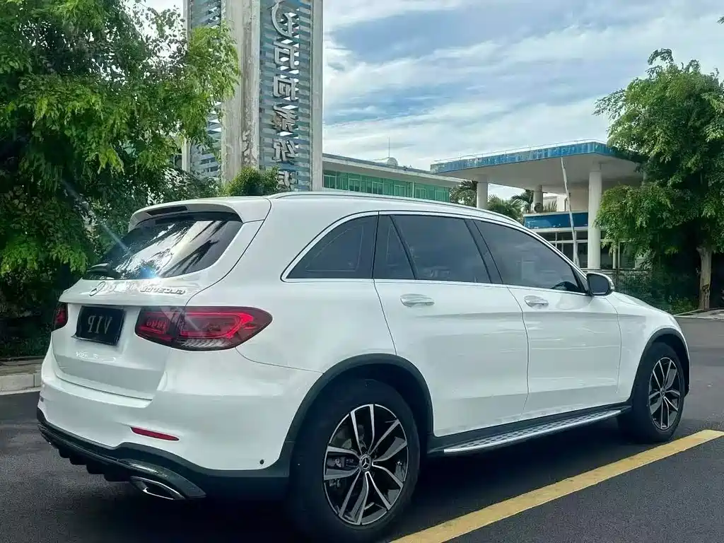 Mercedes-Benz GLC — миниатюра 9