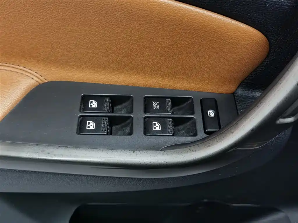 CHANGAN CHANGAN AUCHAN CX70