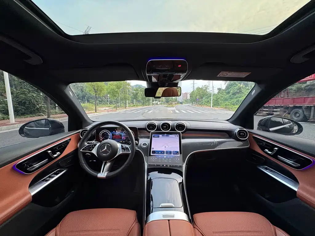 Mercedes-Benz GLC — миниатюра 10