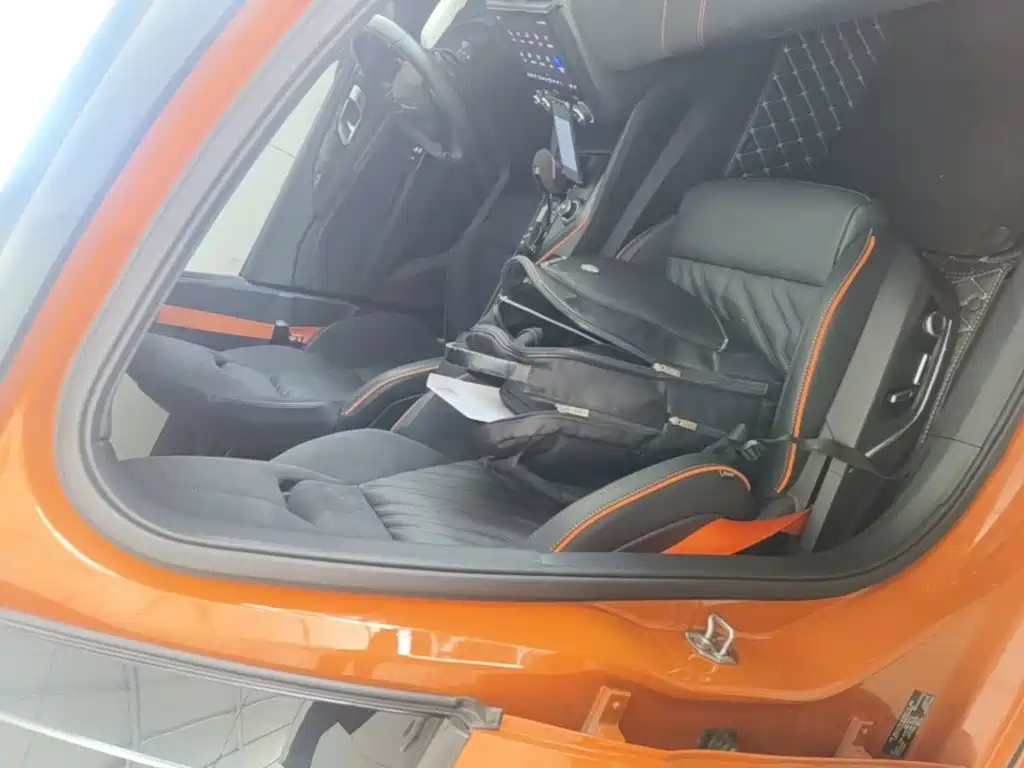 Lynk & Co 02 Hatchback — миниатюра 25