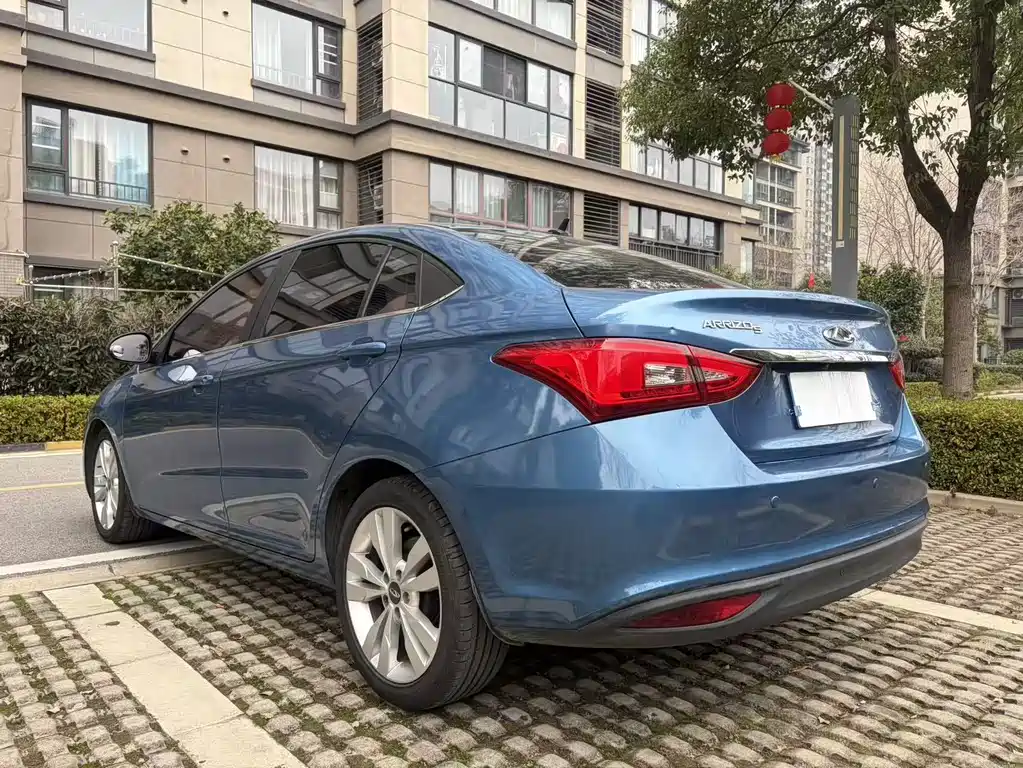 CHERY ARRIZO 5