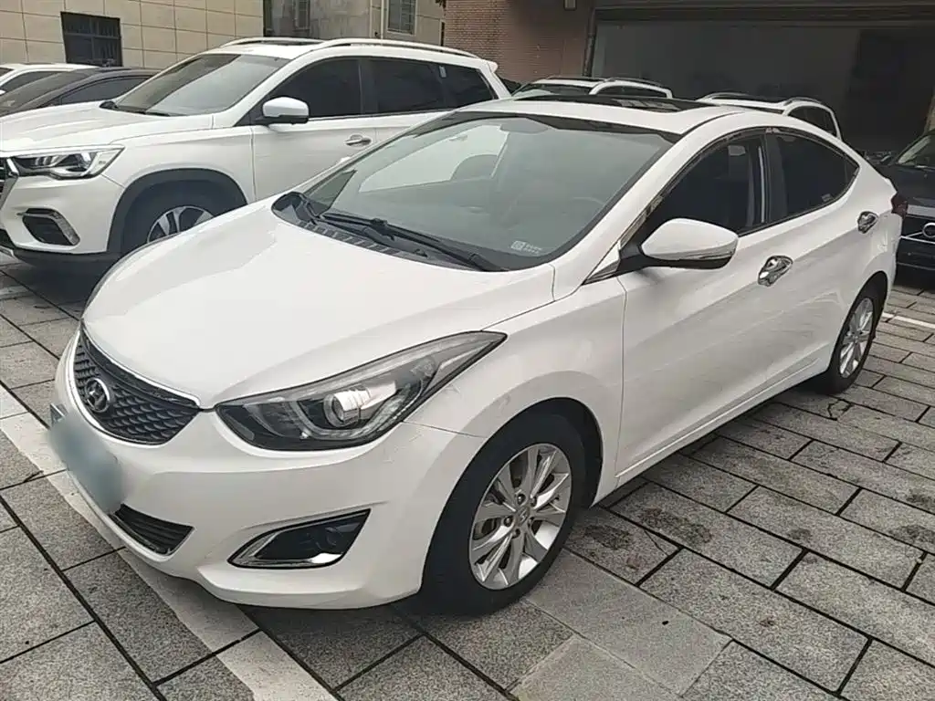 Hyundai Elantra Langdong 2016