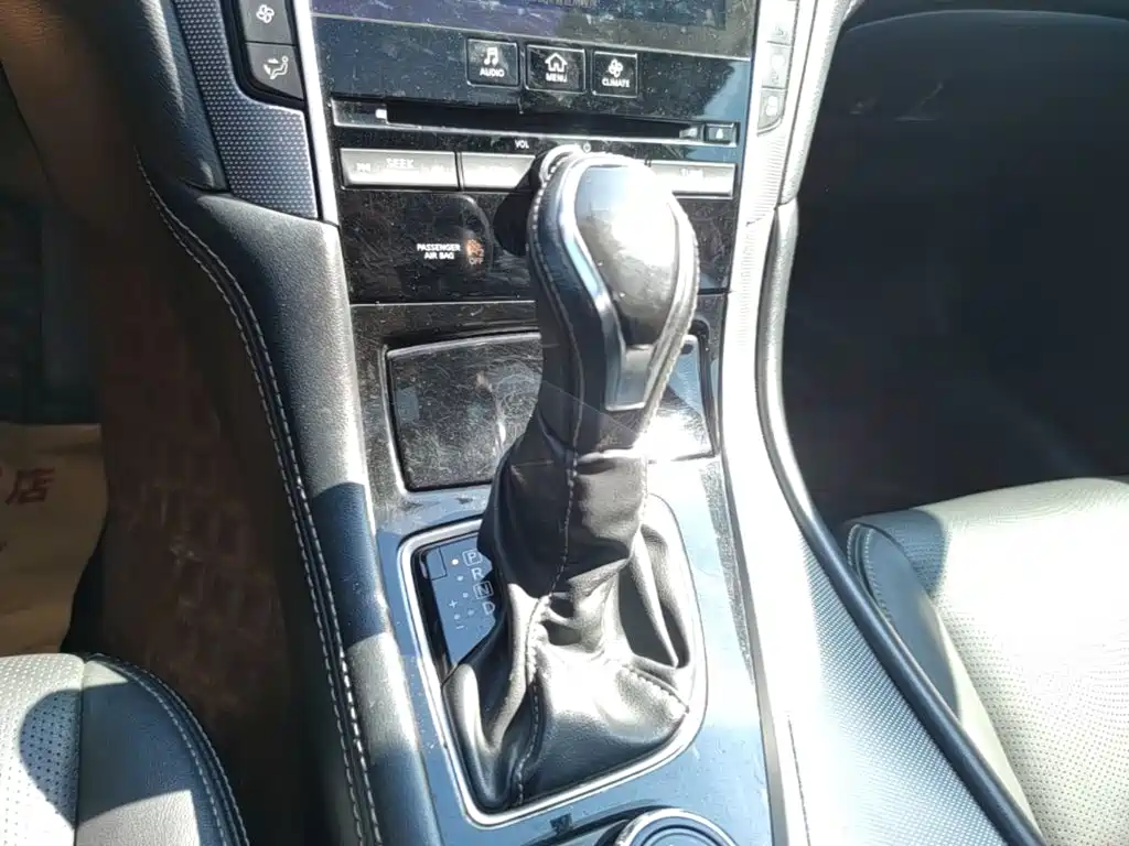 Infiniti Q50L — миниатюра 14