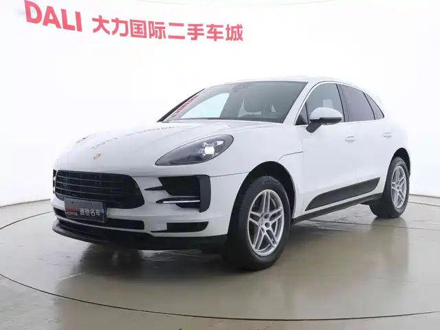 PORSCHE MACAN 2020