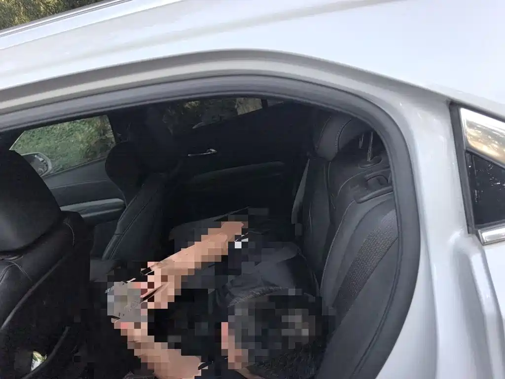 Cadillac XT4 — миниатюра 13