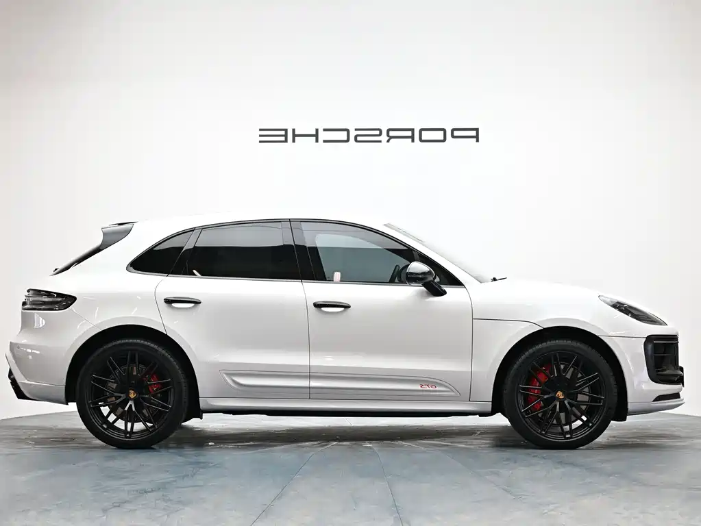 Porsche Macan — миниатюра 5