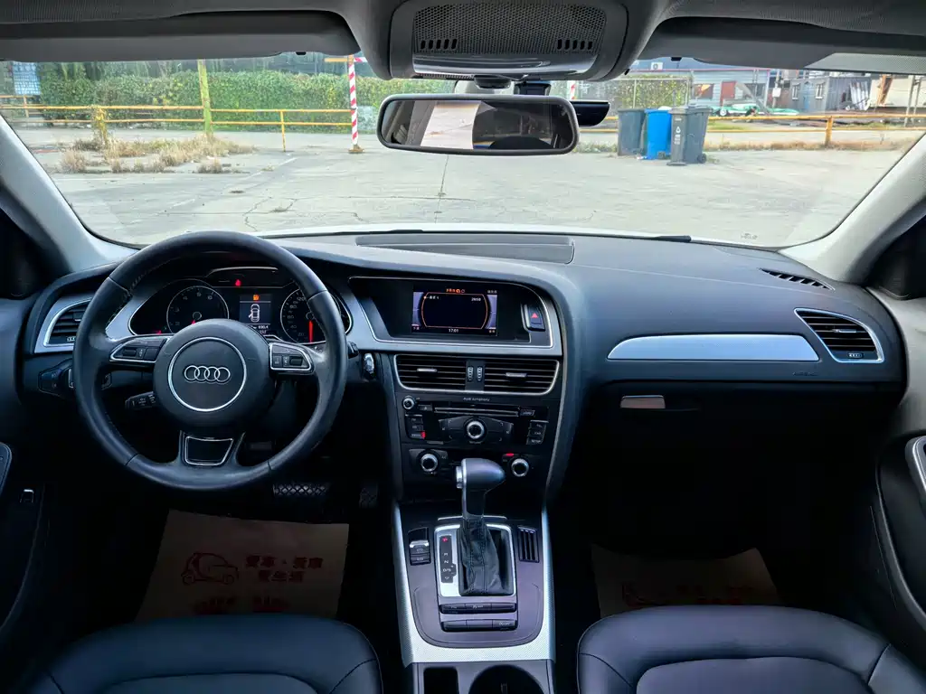 Audi A4L — миниатюра 11