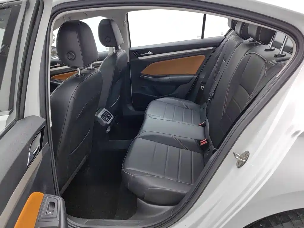 Volkswagen Bora — миниатюра 15